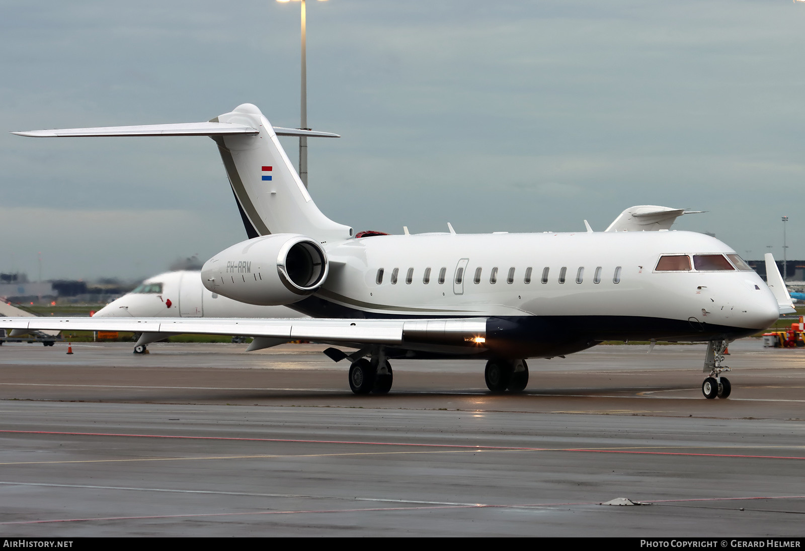 Aircraft Photo of PH-RRW | Bombardier Global 6500 (BD-700-1A10) | AirHistory.net #538510