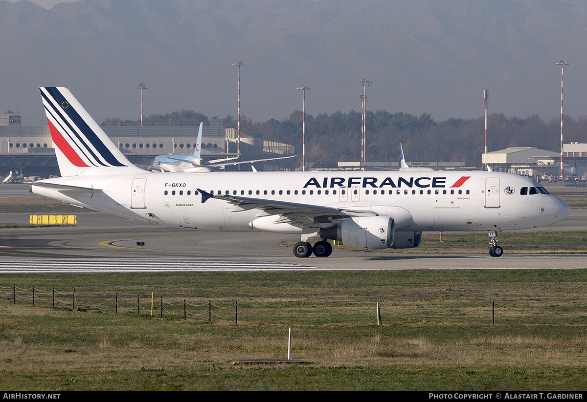 Aircraft Photo of F-GKXO | Airbus A320-214 | Air France | AirHistory.net #538524