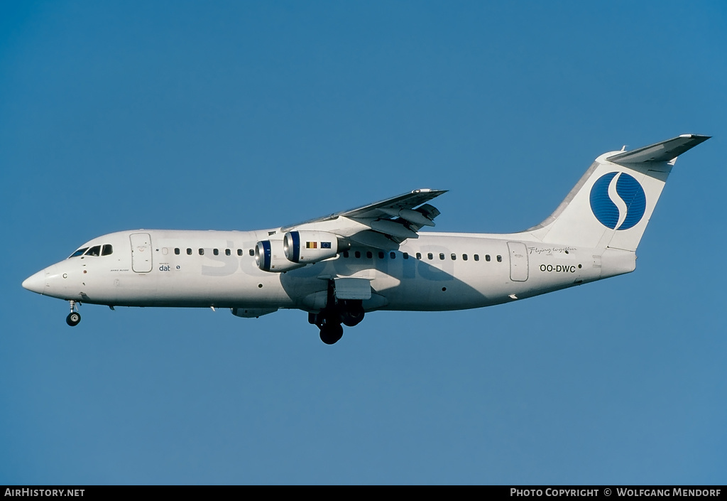 Aircraft Photo of OO-DWC | British Aerospace Avro 146-RJ100 | Delta Air Transport - DAT | AirHistory.net #538589