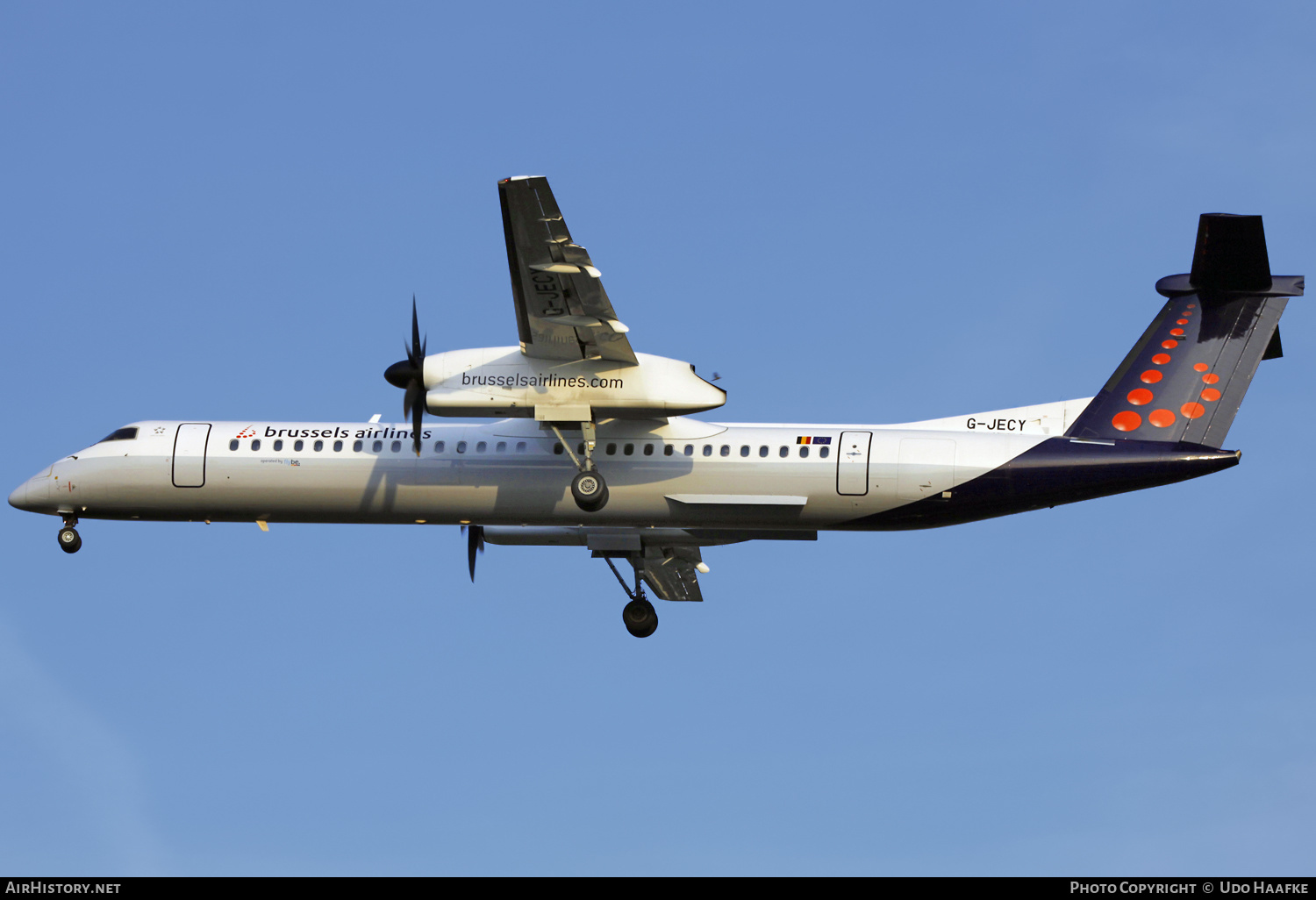 Aircraft Photo of G-JECY | Bombardier DHC-8-402 Dash 8 | Brussels Airlines | AirHistory.net #538710