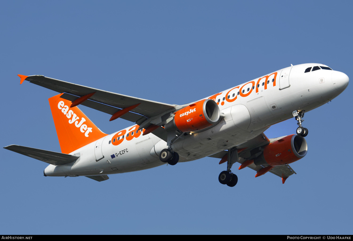 Aircraft Photo of G-EZFC | Airbus A319-111 | EasyJet | AirHistory.net #538727