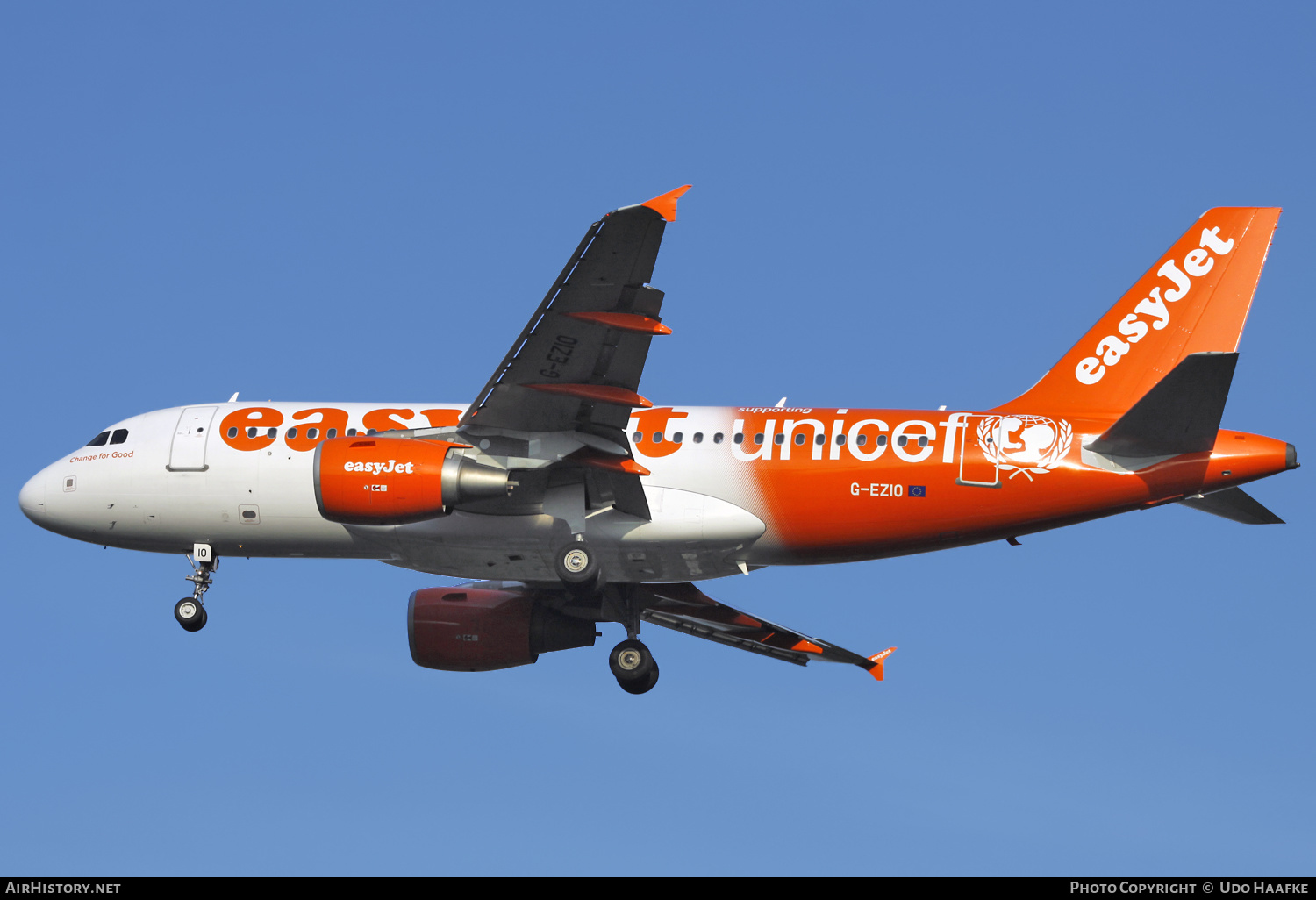 Aircraft Photo of G-EZIO | Airbus A319-111 | EasyJet | AirHistory.net #538731
