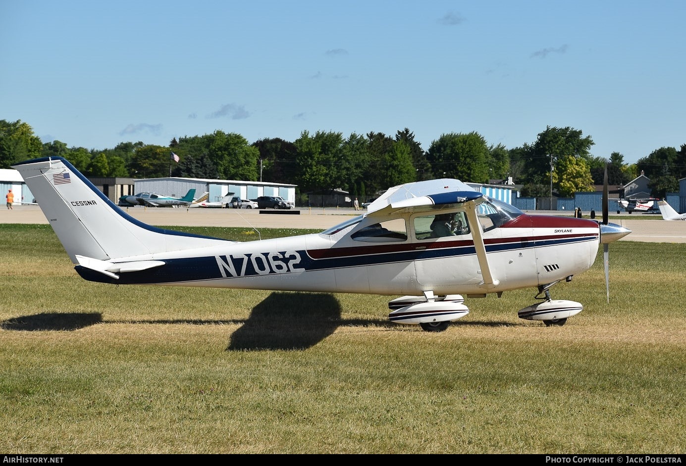 Aircraft Photo of N7062 | Cessna 182N Skylane | AirHistory.net #538743