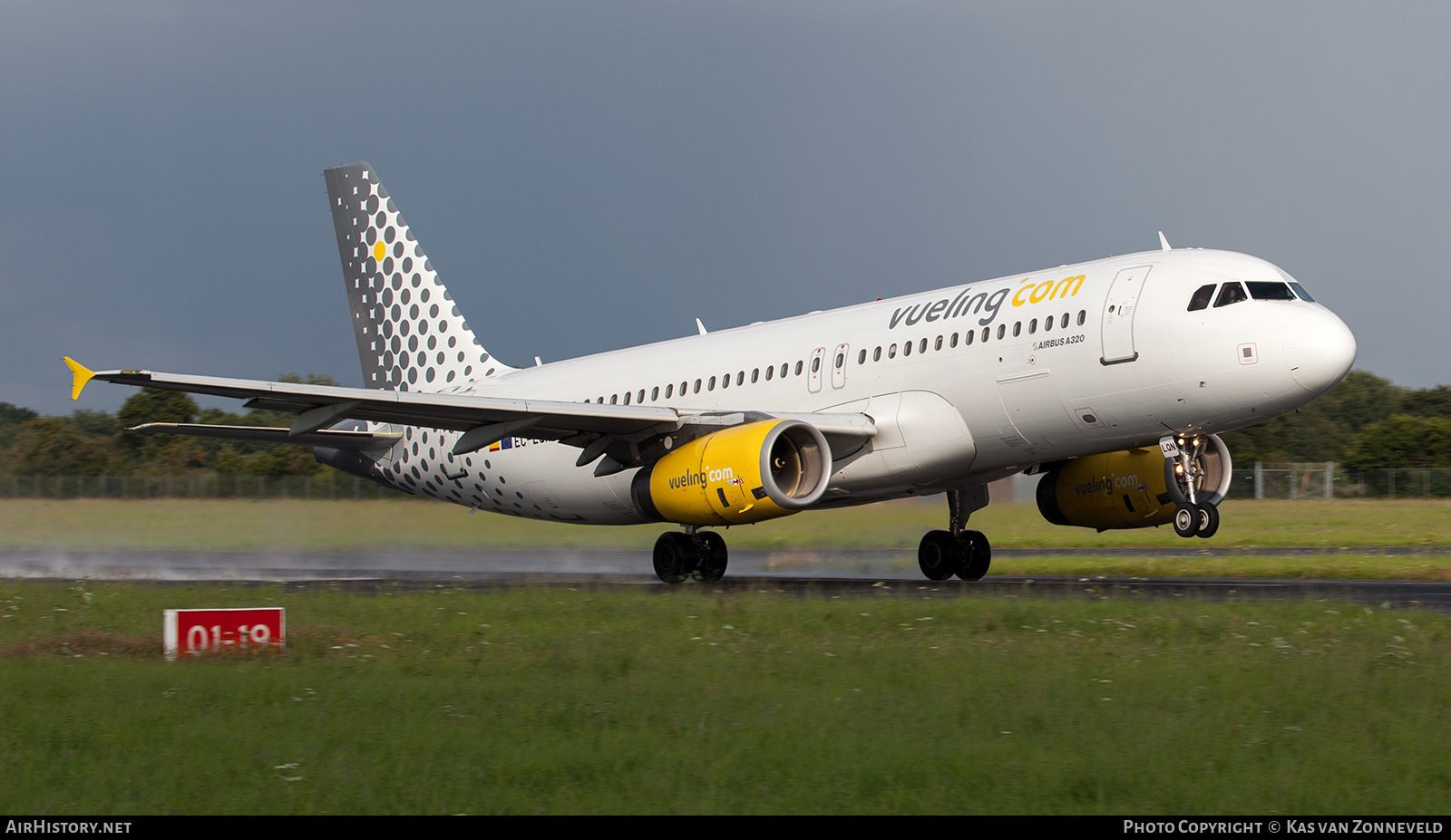 Aircraft Photo of EC-LQN | Airbus A320-232 | Vueling Airlines | AirHistory.net #538767