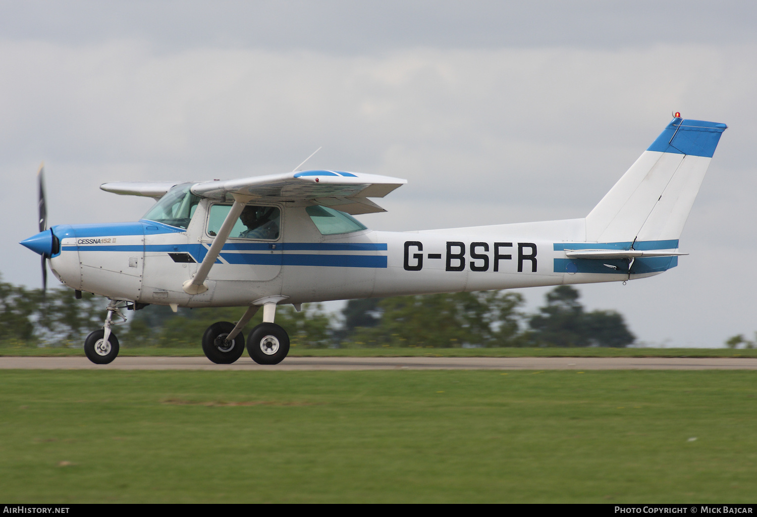 Aircraft Photo of G-BSFR | Cessna 152 | AirHistory.net #538772