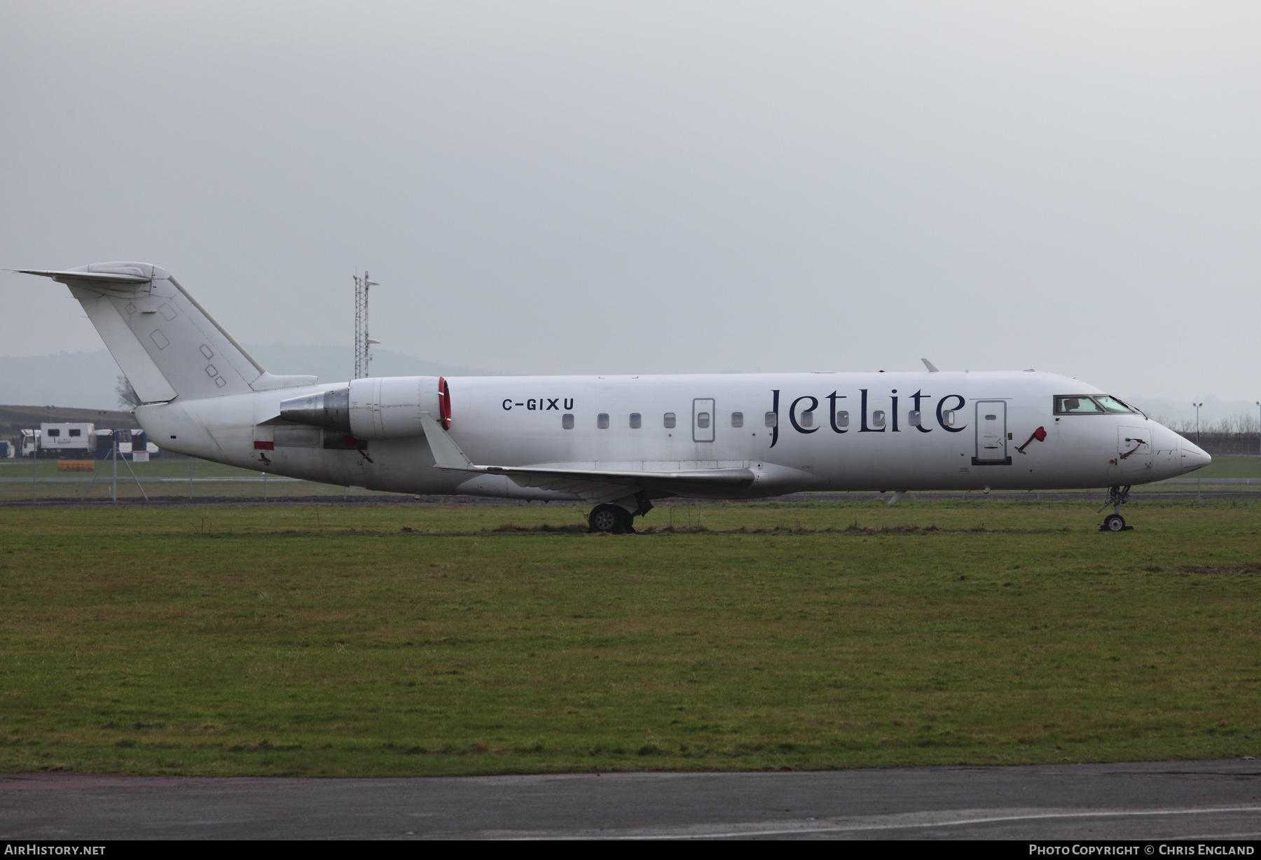 Aircraft Photo of C-GIXU | Bombardier CRJ-200ER (CL-600-2B19) | JetLite | AirHistory.net #538809