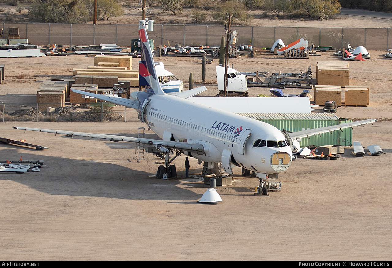 Aircraft Photo of N380GL | Airbus A320-232 | LATAM Airlines | AirHistory.net #538820