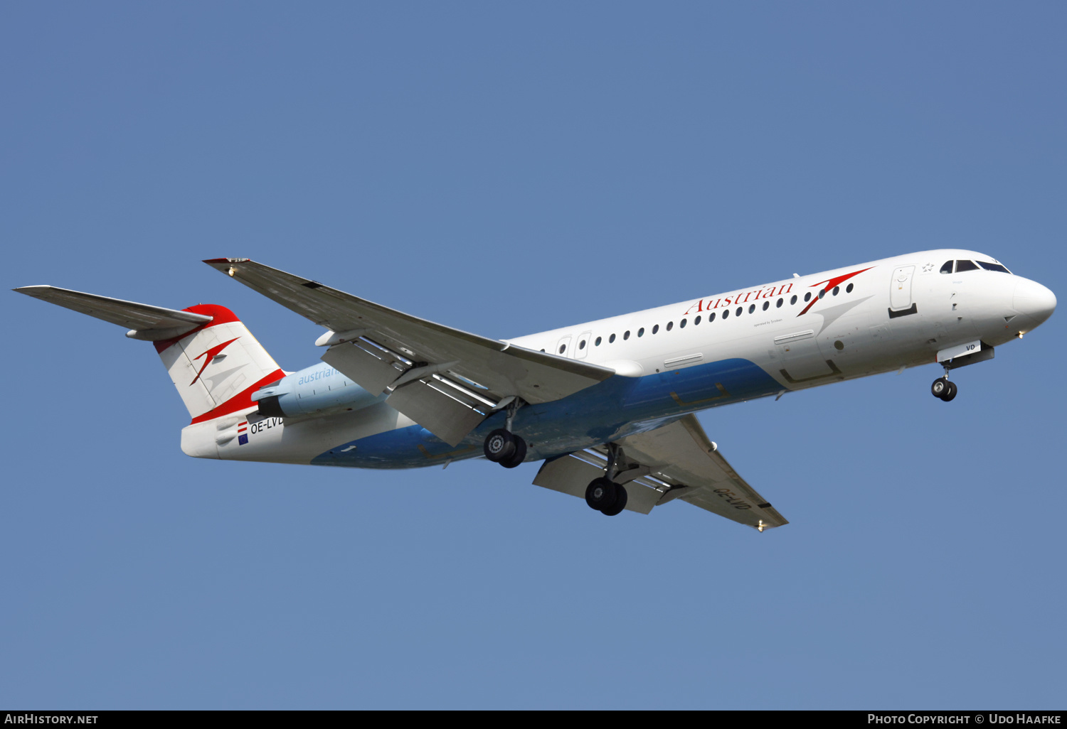 Aircraft Photo of OE-LVD | Fokker 100 (F28-0100) | Austrian Airlines | AirHistory.net #538882