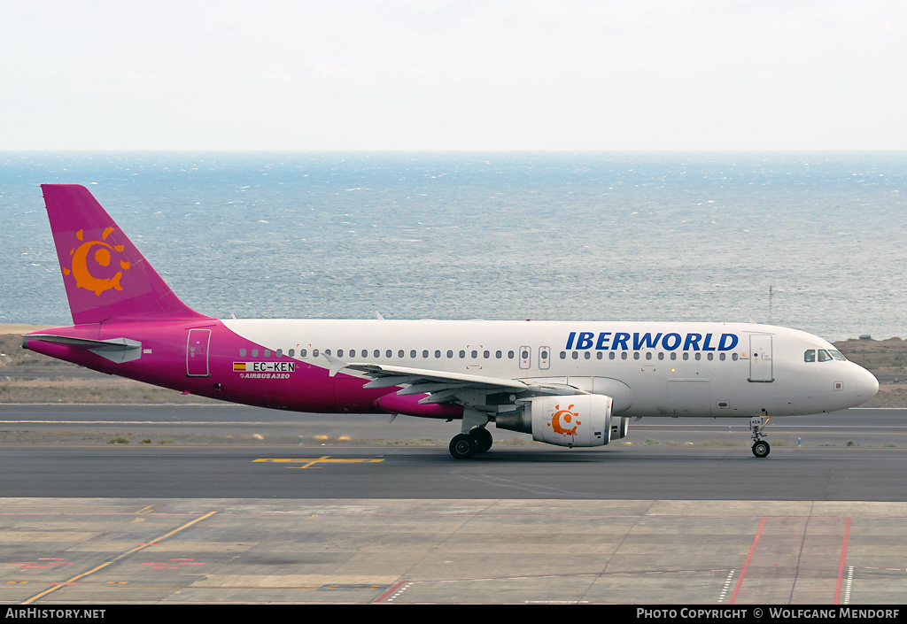 Aircraft Photo of EC-KEN | Airbus A320-214 | Iberworld Airlines | AirHistory.net #538917