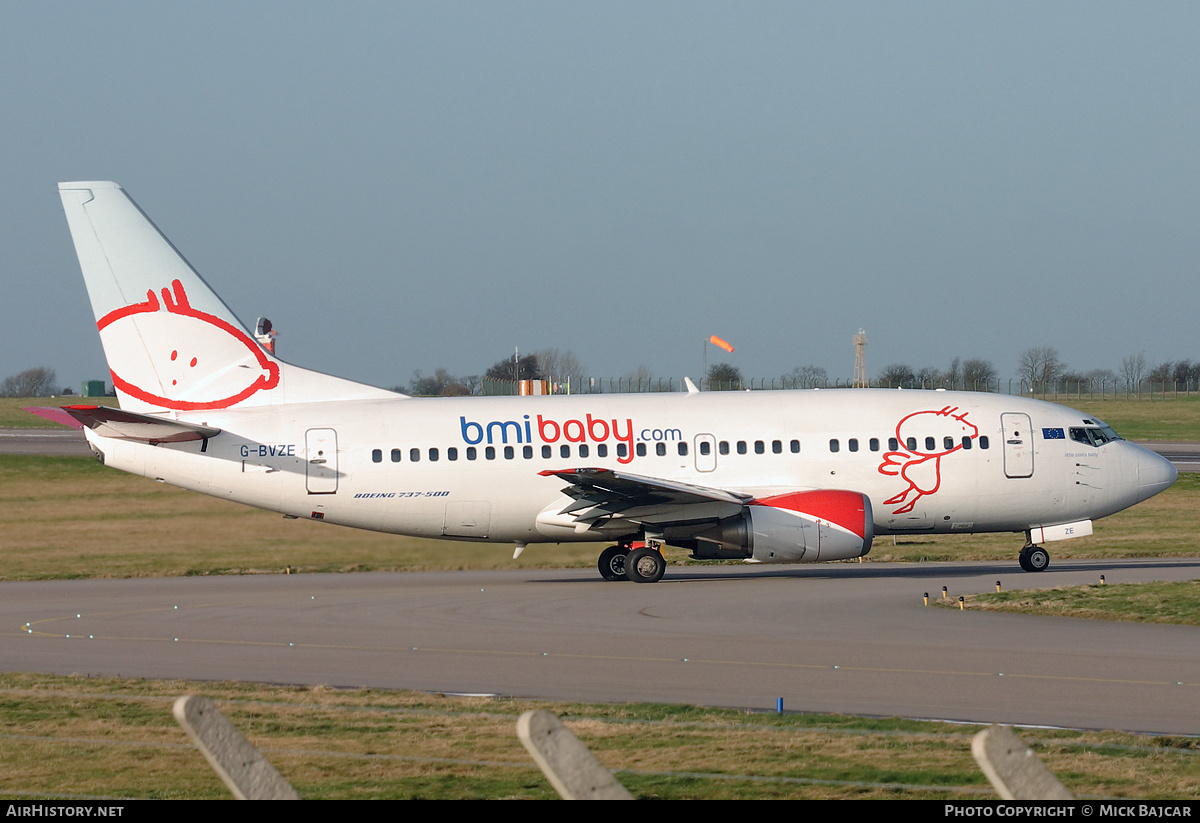 Aircraft Photo of G-BVZE | Boeing 737-59D | Bmibaby | AirHistory.net #538983