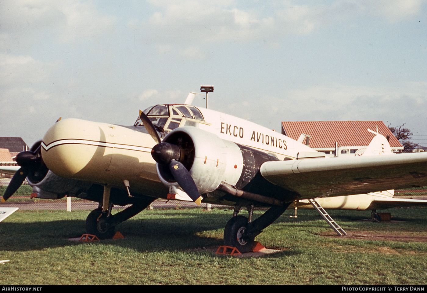 Aircraft Photo of G-AGPG | Avro 652A Nineteen Srs.2 | Ekco Avionics | AirHistory.net #539068