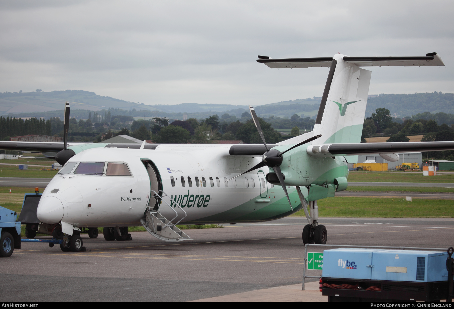 Aircraft Photo of LN-WFP | Bombardier DHC-8-311Q Dash 8 | Widerøe | AirHistory.net #539087