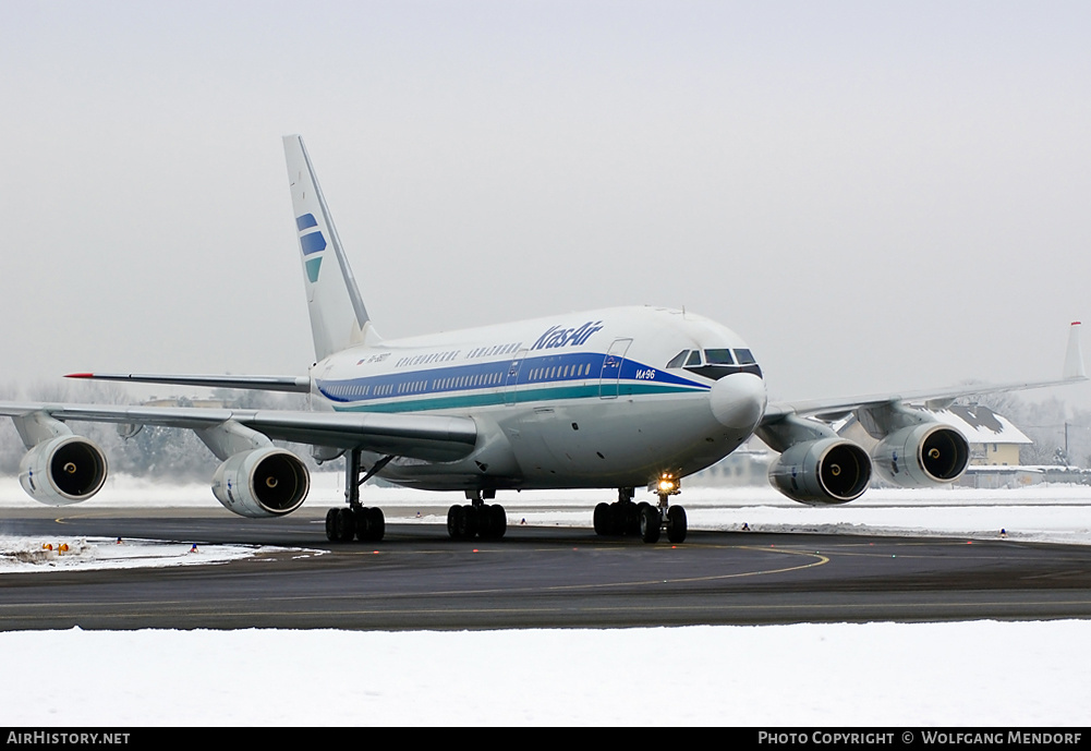 Aircraft Photo of RA-96017 | Ilyushin Il-96-300 | Kras Air | AirHistory.net #539122