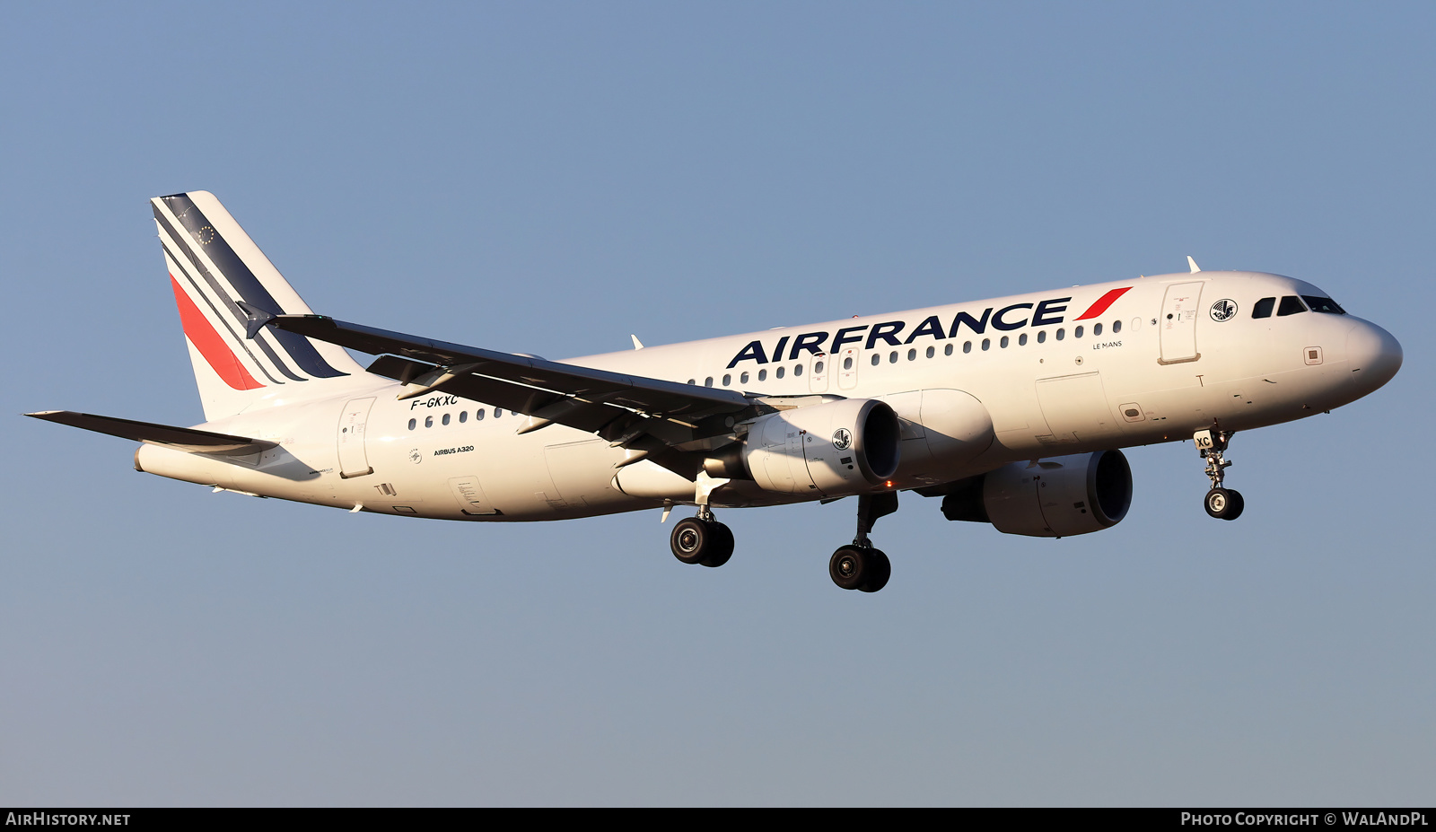 Aircraft Photo of F-GKXC | Airbus A320-214 | Air France | AirHistory.net #539194