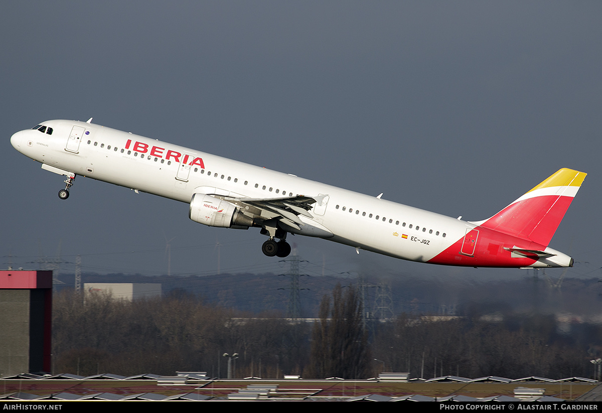 Aircraft Photo of EC-JQZ | Airbus A321-211 | Iberia | AirHistory.net #539203