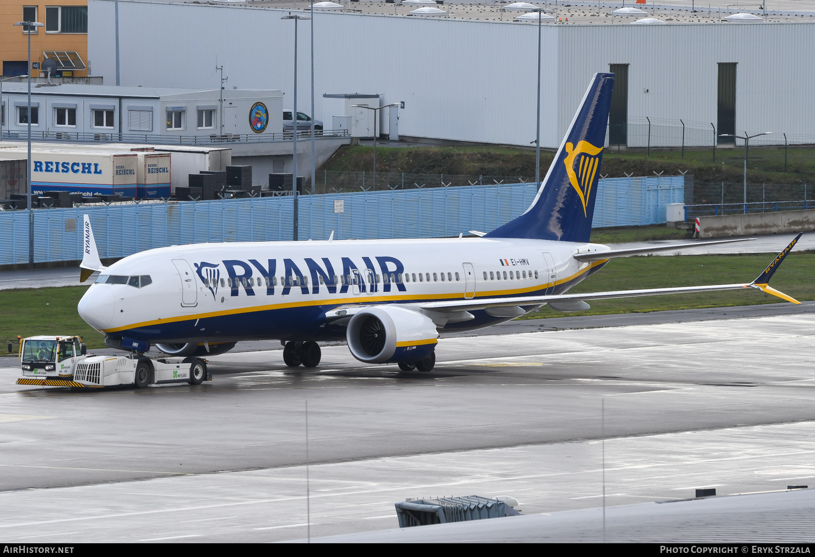 Aircraft Photo of EI-HMV | Boeing 737-8200 Max 200 | Ryanair | AirHistory.net #539232