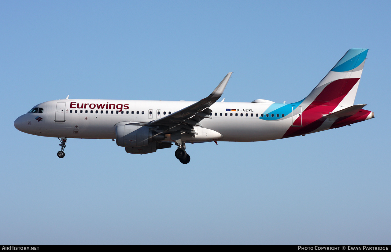 Aircraft Photo of D-AEWL | Airbus A320-214 | Eurowings | AirHistory.net #539278