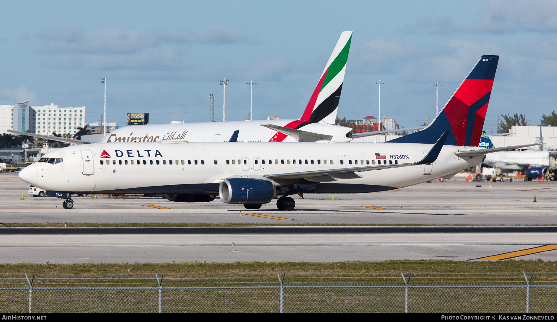 Aircraft Photo of N826DN | Boeing 737-932/ER | Delta Air Lines | AirHistory.net #539331