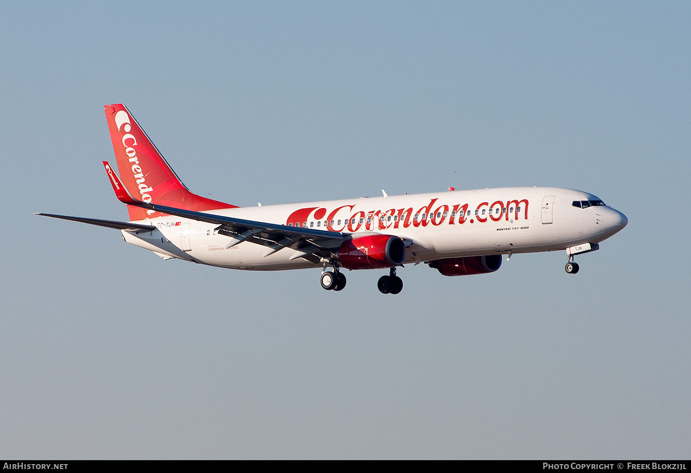 Aircraft Photo of TC-TJH | Boeing 737-86J | Corendon Airlines | AirHistory.net #539367