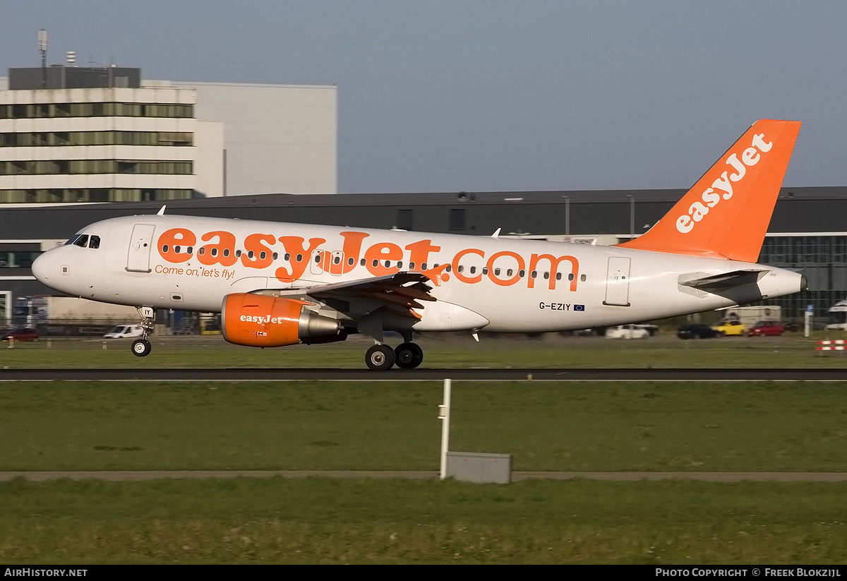 Aircraft Photo of G-EZIY | Airbus A319-111 | EasyJet | AirHistory.net #539378