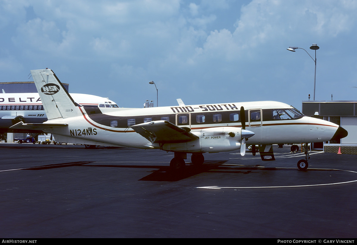 Aircraft Photo of N124MS | Embraer EMB-110P1 Bandeirante | Mid-South Airlines | AirHistory.net #539504