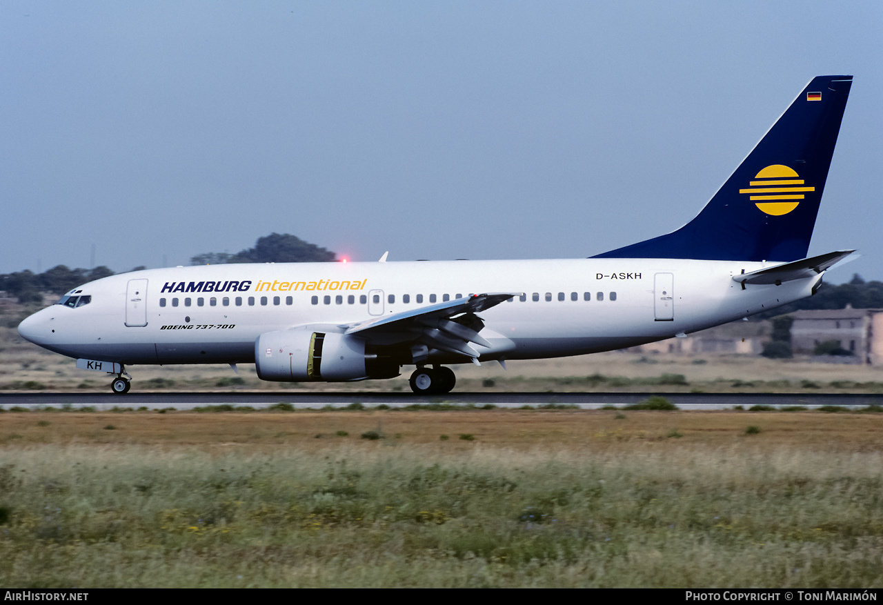 Aircraft Photo of D-ASKH | Boeing 737-73S | Hamburg International | AirHistory.net #539545