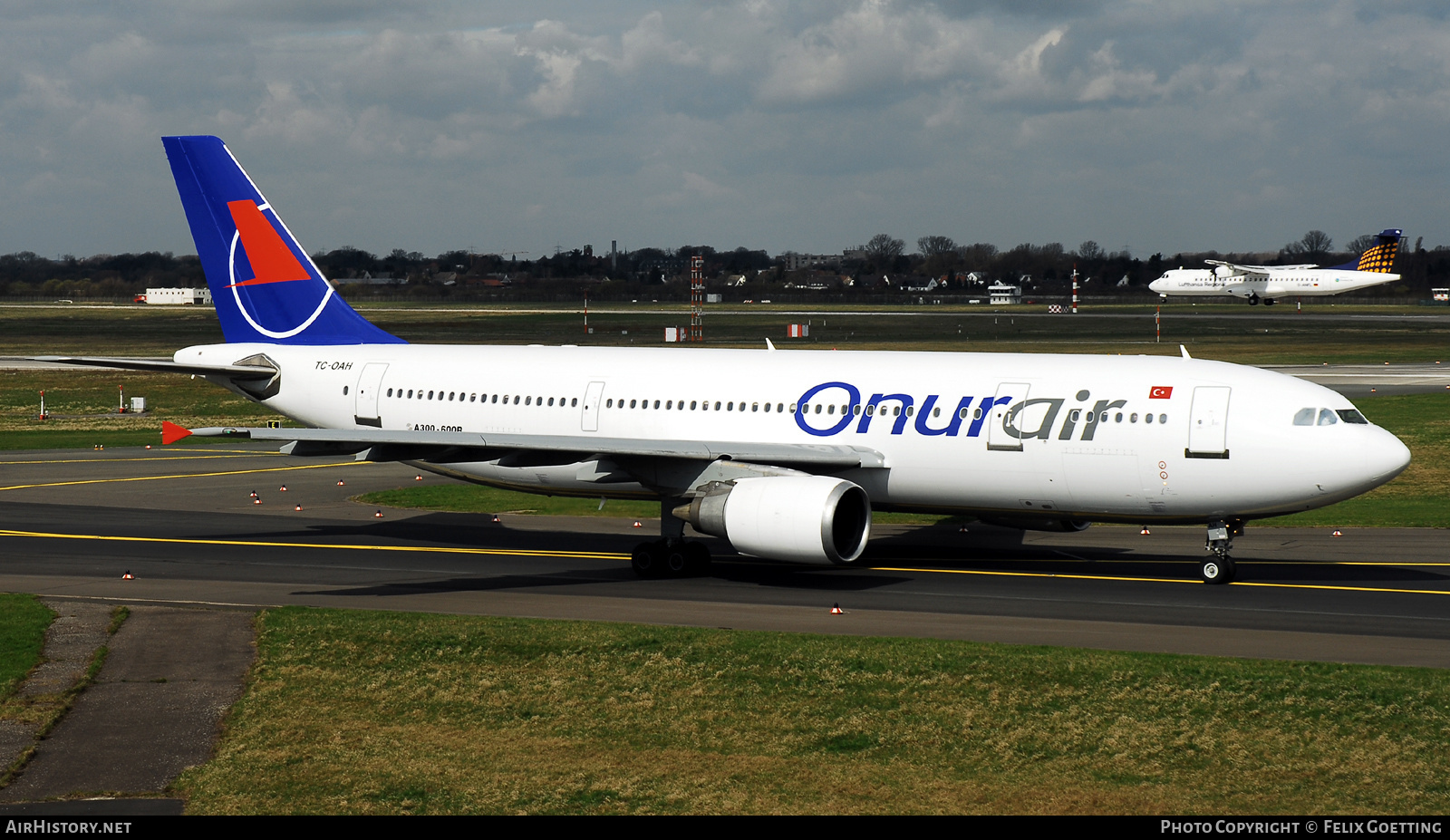 Aircraft Photo of TC-OAH | Airbus A300B4-605R | Onur Air | AirHistory.net #539594