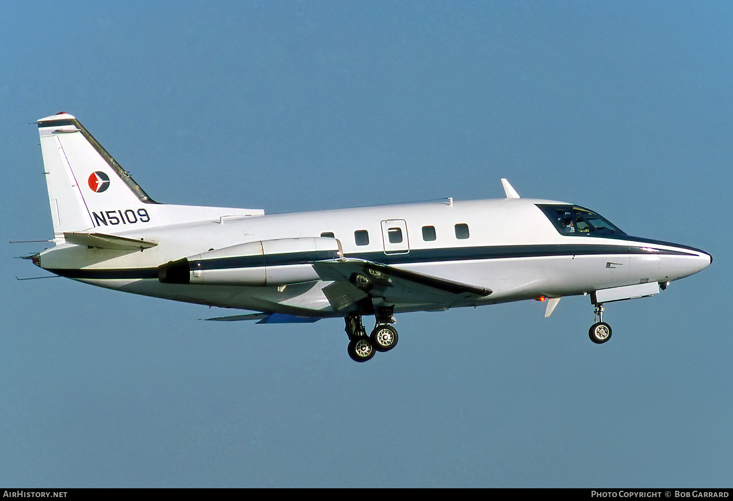 Aircraft Photo of N5109 | North American Rockwell NA-380 Sabreliner 80A | General Motors Air Transport | AirHistory.net #539620