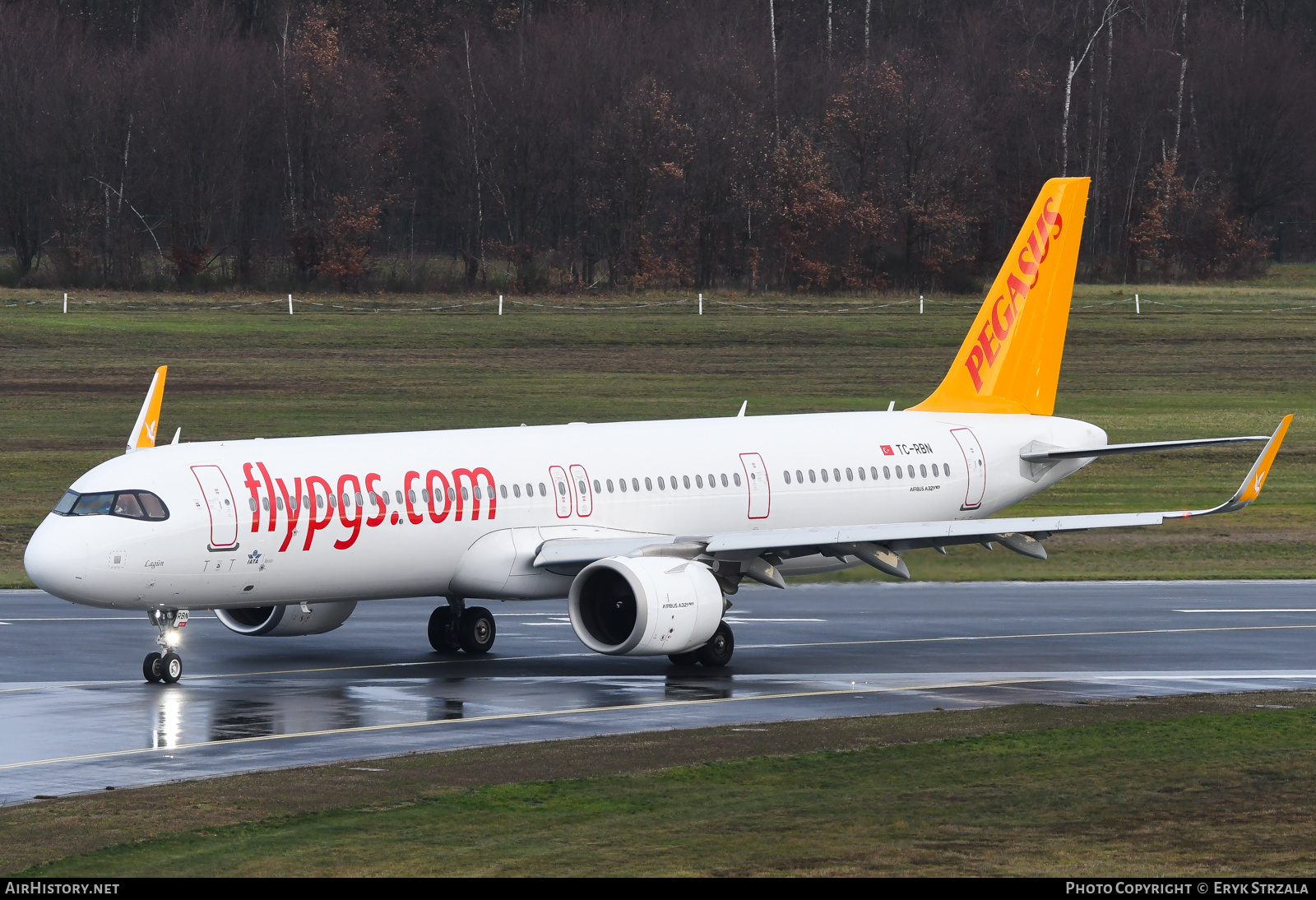 Aircraft Photo of TC-RBN | Airbus A321-251NX | Pegasus Airlines | AirHistory.net #539792