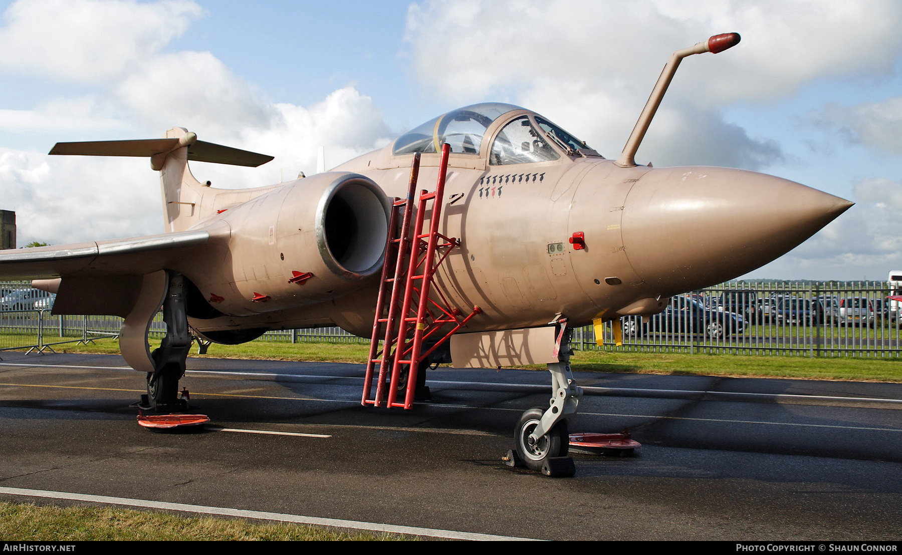 Aircraft Photo of XX889 | Hawker Siddeley Buccaneer S2B | UK - Air Force | AirHistory.net #539851