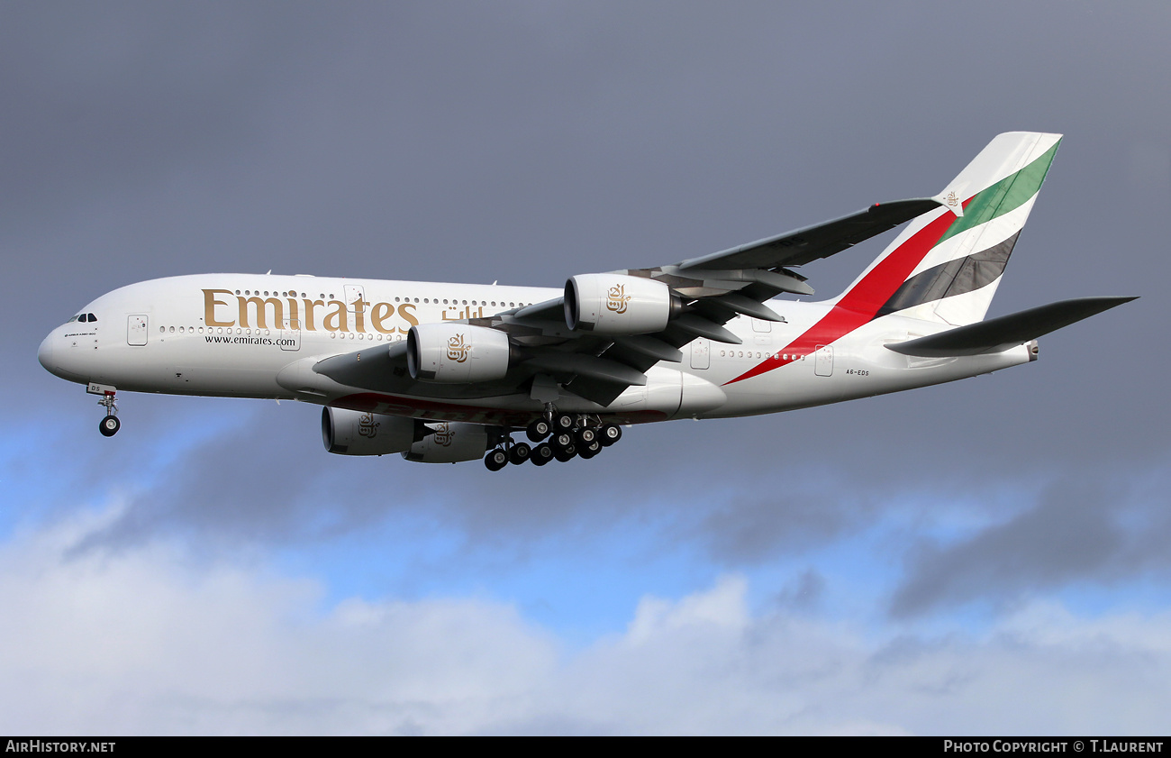 Aircraft Photo of A6-EDS | Airbus A380-861 | Emirates | AirHistory.net #539932