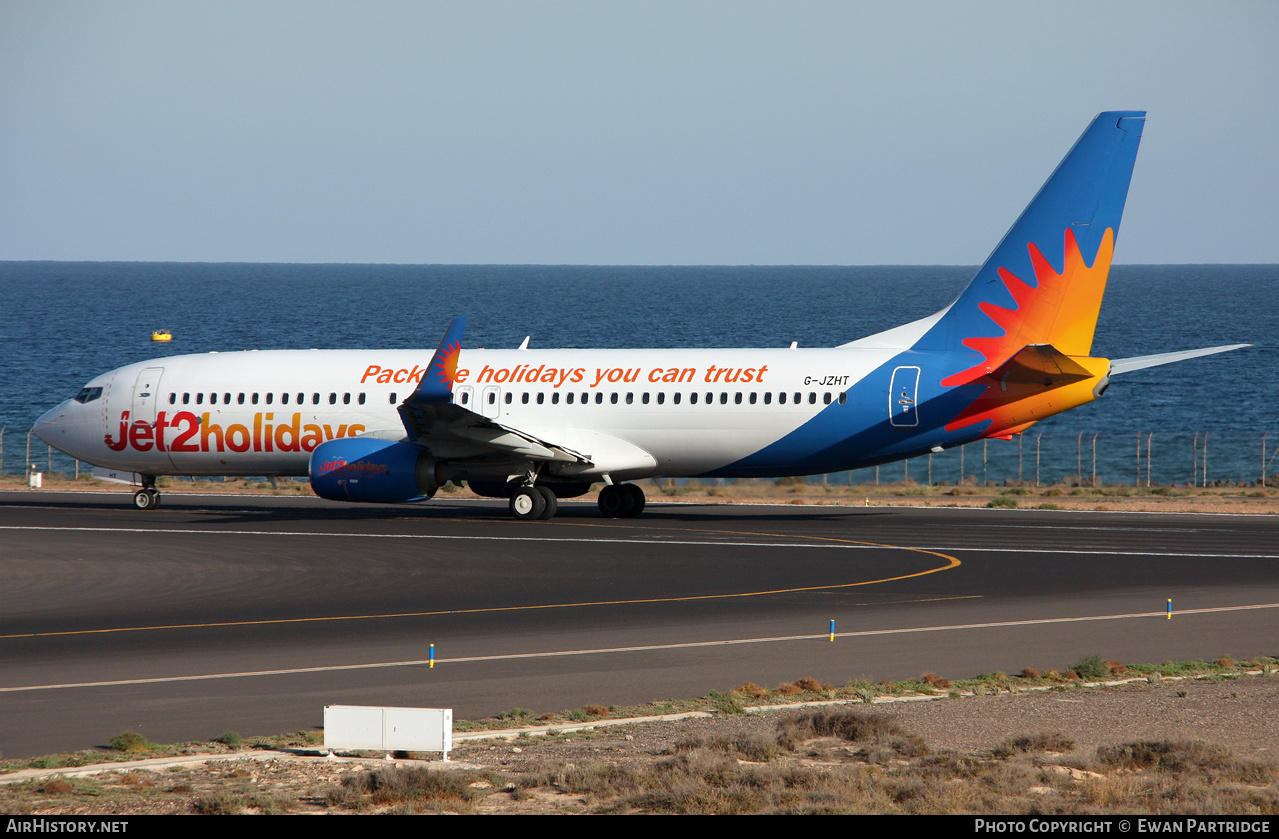 Aircraft Photo of G-JZHT | Boeing 737-800 | Jet2 Holidays | AirHistory.net #539943