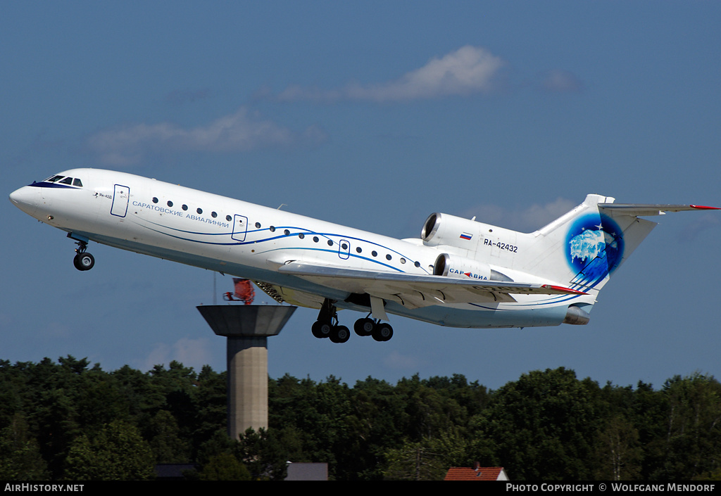 Aircraft Photo of RA-42432 | Yakovlev Yak-42D | Sar Avia - Saratov Airlines | AirHistory.net #540022