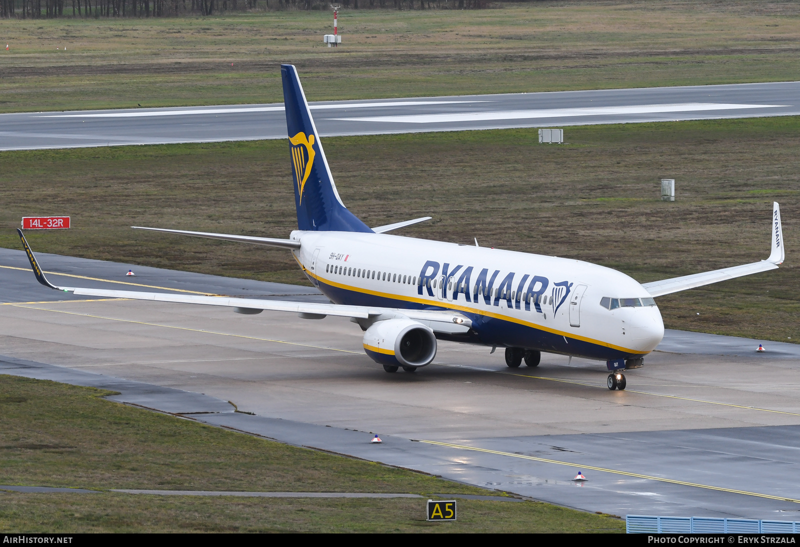 Aircraft Photo of 9H-QAY | Boeing 737-8AS | Ryanair | AirHistory.net #540079
