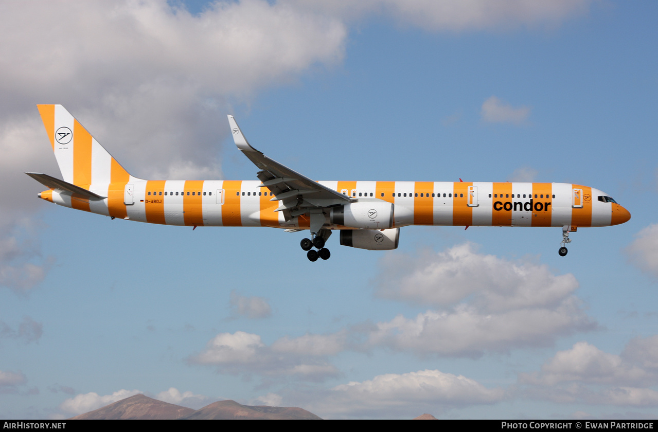 Aircraft Photo of D-ABOJ | Boeing 757-330 | Condor Flugdienst | AirHistory.net #540119