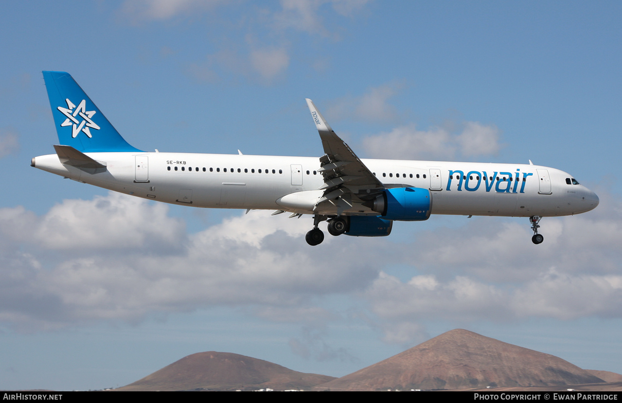 Aircraft Photo of SE-RKB | Airbus A321-251N | Novair | AirHistory.net #540141