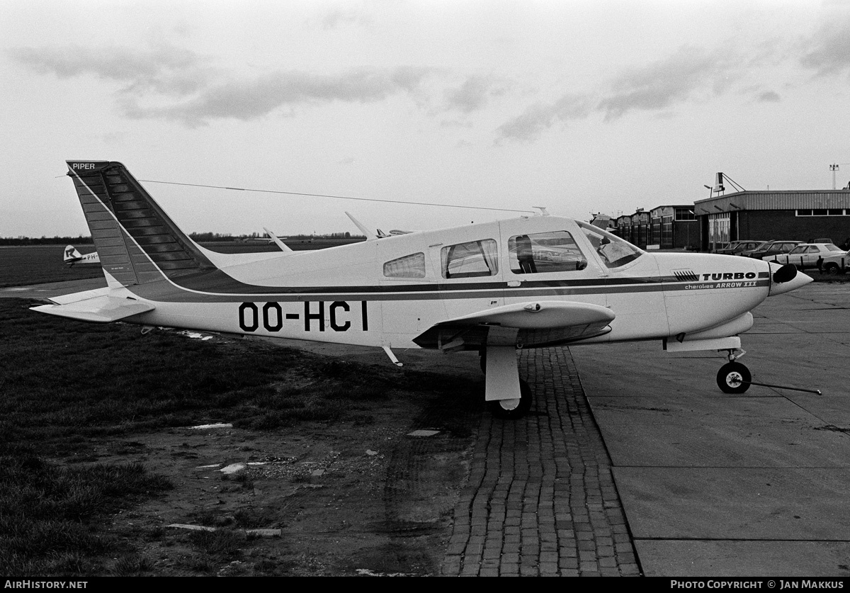 Aircraft Photo of OO-HCI | Piper PA-28R-201 Cherokee Arrow III | AirHistory.net #540146