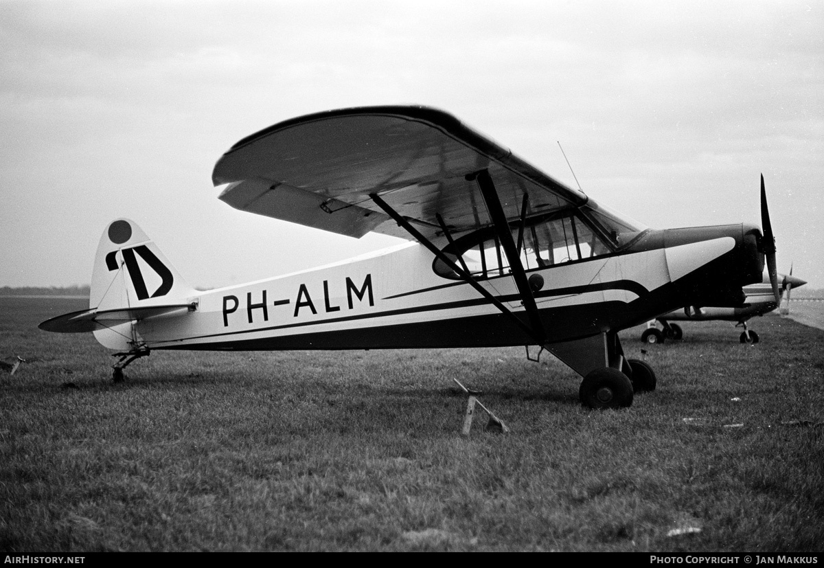Aircraft Photo of PH-ALM | Piper PA-18-150 Super Cub | Air Service Holland | AirHistory.net #540156