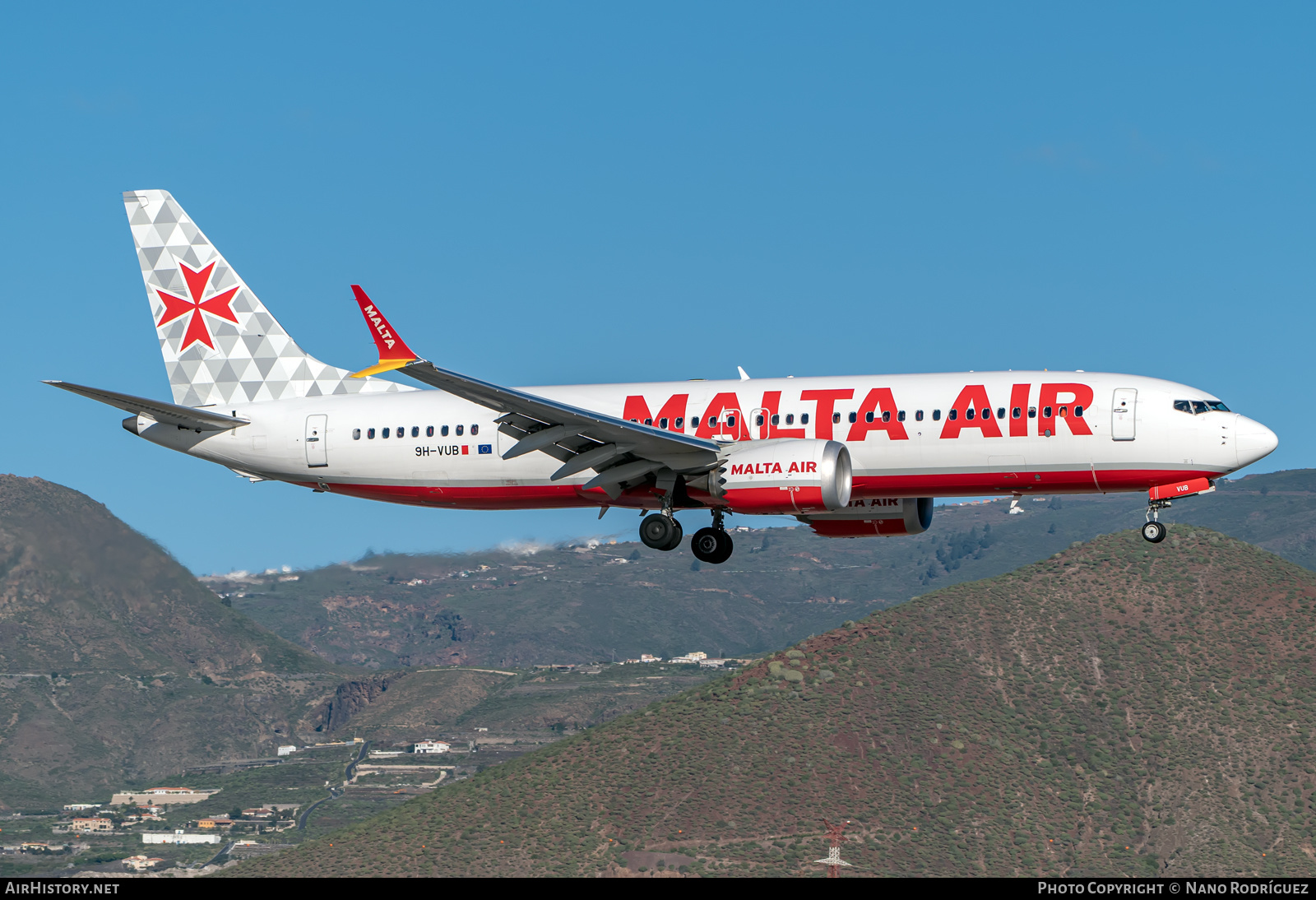 Aircraft Photo of 9H-VUB | Boeing 737-8200 Max 200 | Malta Air | AirHistory.net #540290