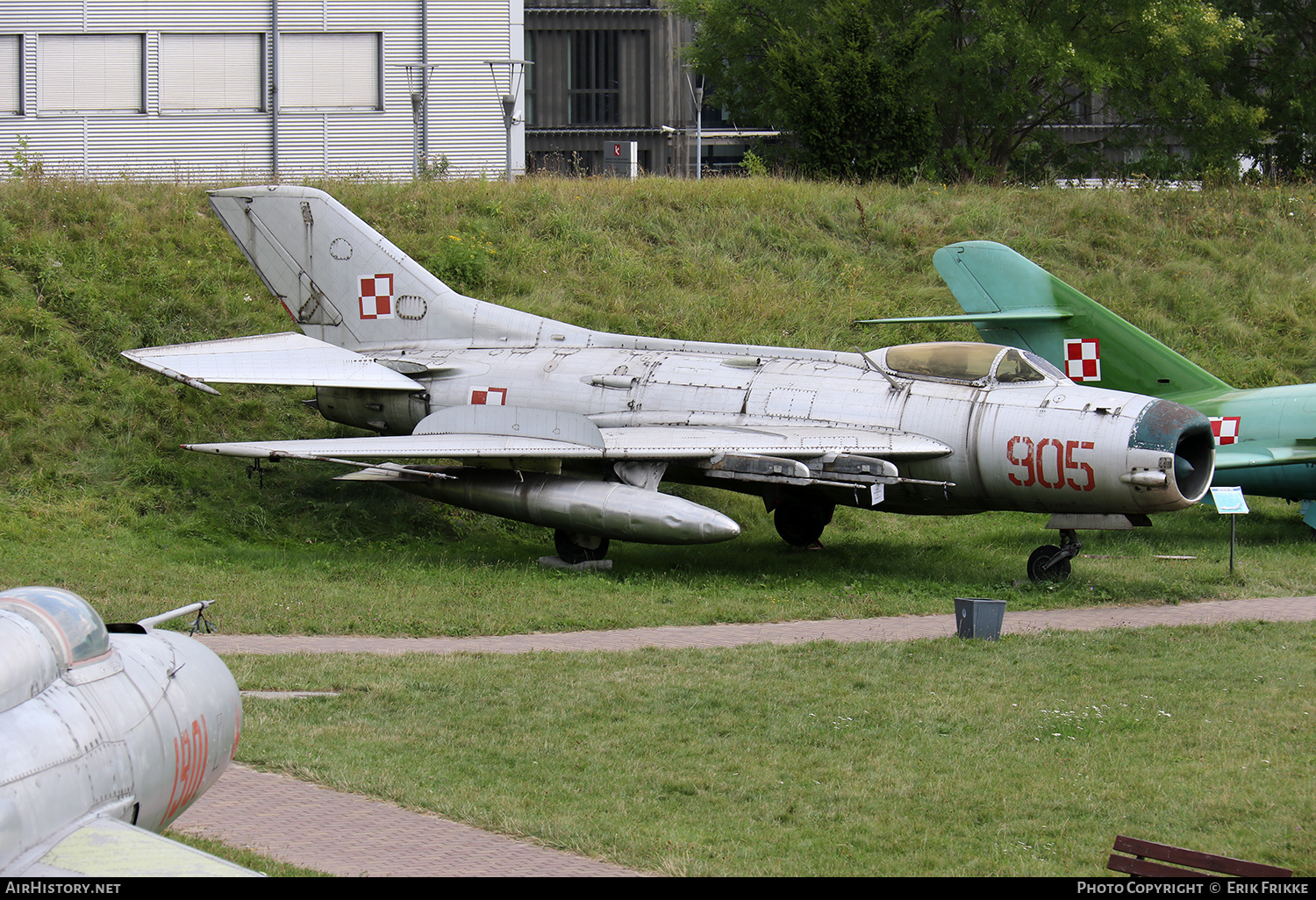 Aircraft Photo of 905 | Mikoyan-Gurevich MiG-19PM | Poland - Air Force | AirHistory.net #540314