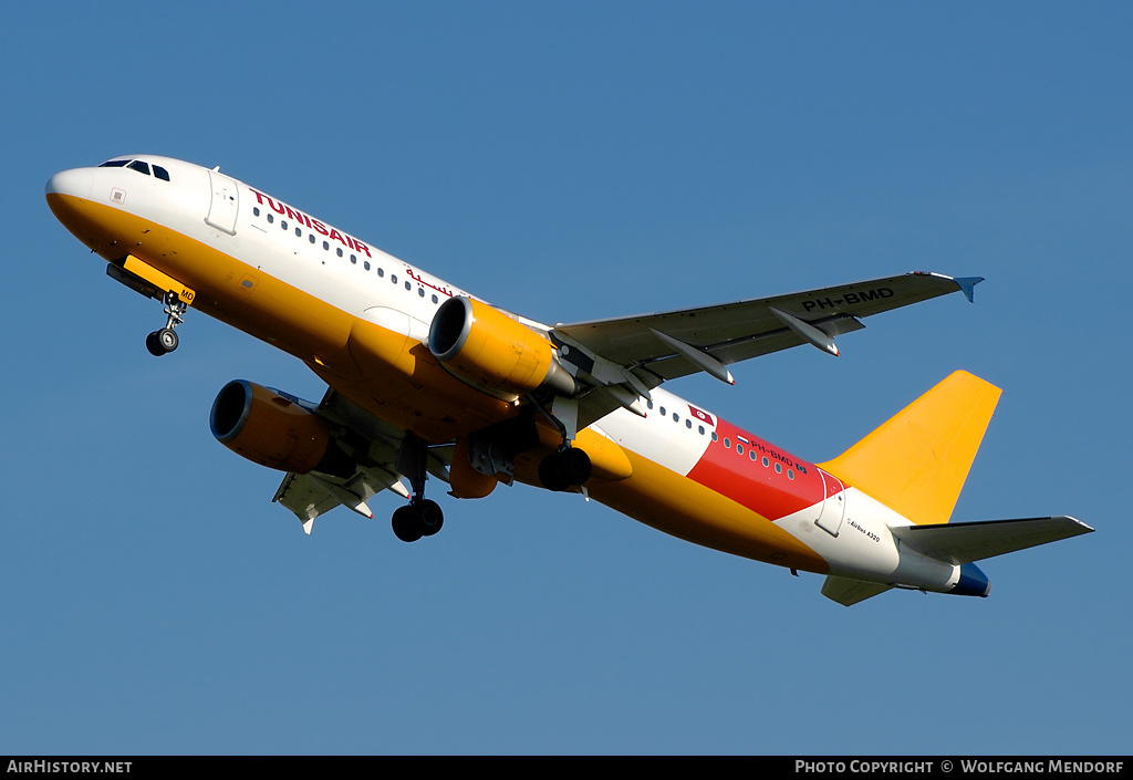 Aircraft Photo of PH-BMD | Airbus A320-214 | Tunisair | AirHistory.net #540326