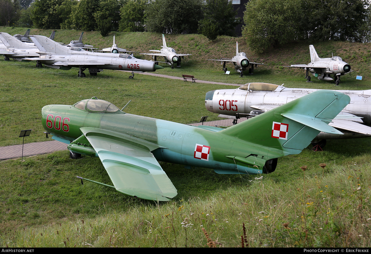 Aircraft Photo of 606 | PZL-Mielec Lim-6M | Poland - Air Force | AirHistory.net #540369