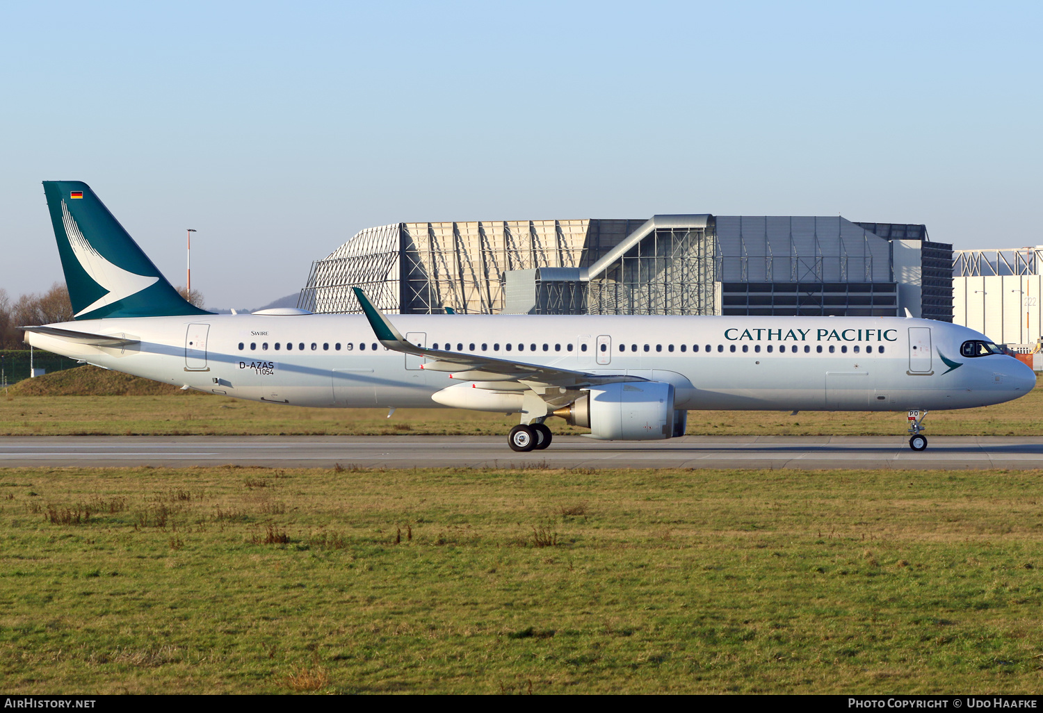 Aircraft Photo of D-AZAS / B-HPO | Airbus A321-251NX | Cathay Pacific Airways | AirHistory.net #540391