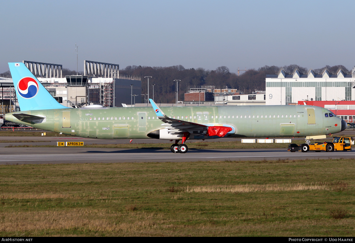 Aircraft Photo of D-AZXE | Airbus A321-272NX | Korean Air | AirHistory.net #540394