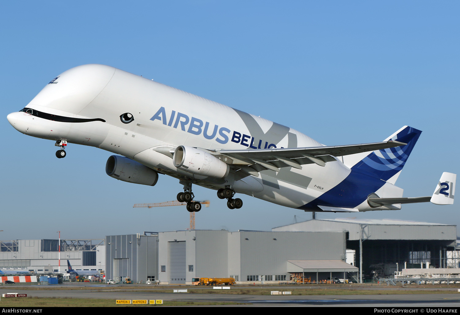 Aircraft Photo of F-GXLH | Airbus A330-743L Beluga XL | Airbus | AirHistory.net #540396