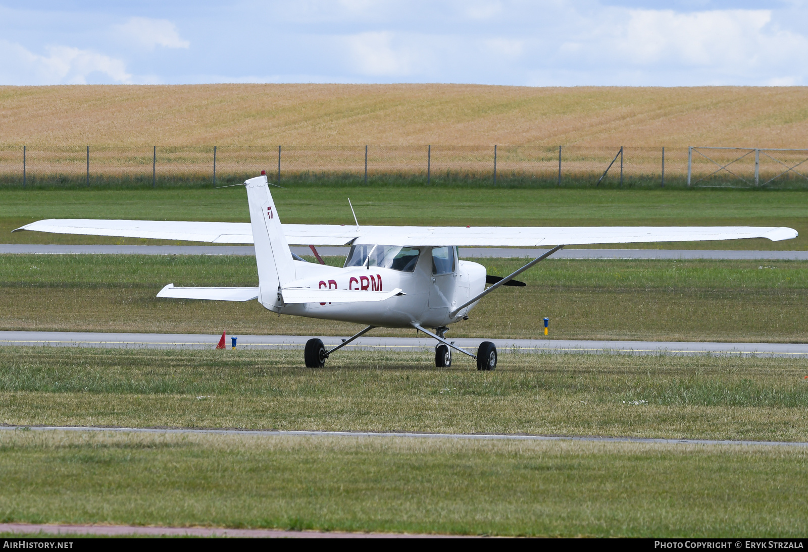 Aircraft Photo of SP-GRM | Cessna 152 | AirHistory.net #540412