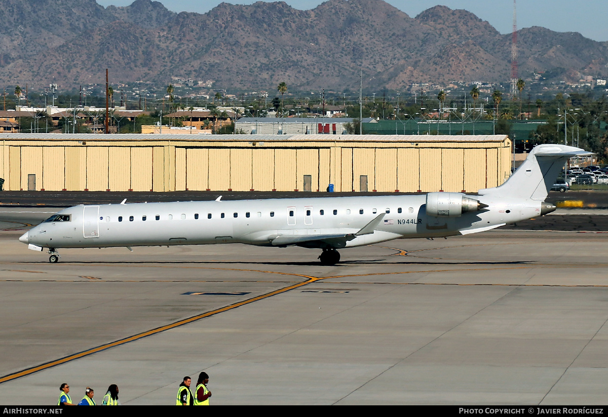 Aircraft Photo of N944LR | Bombardier CRJ-900ER (CL-600-2D24) | AirHistory.net #540445