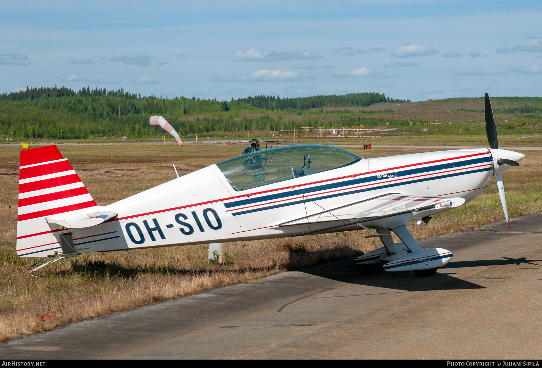 Aircraft Photo of OH-SIO | Extra EA-300L | AirHistory.net #540471