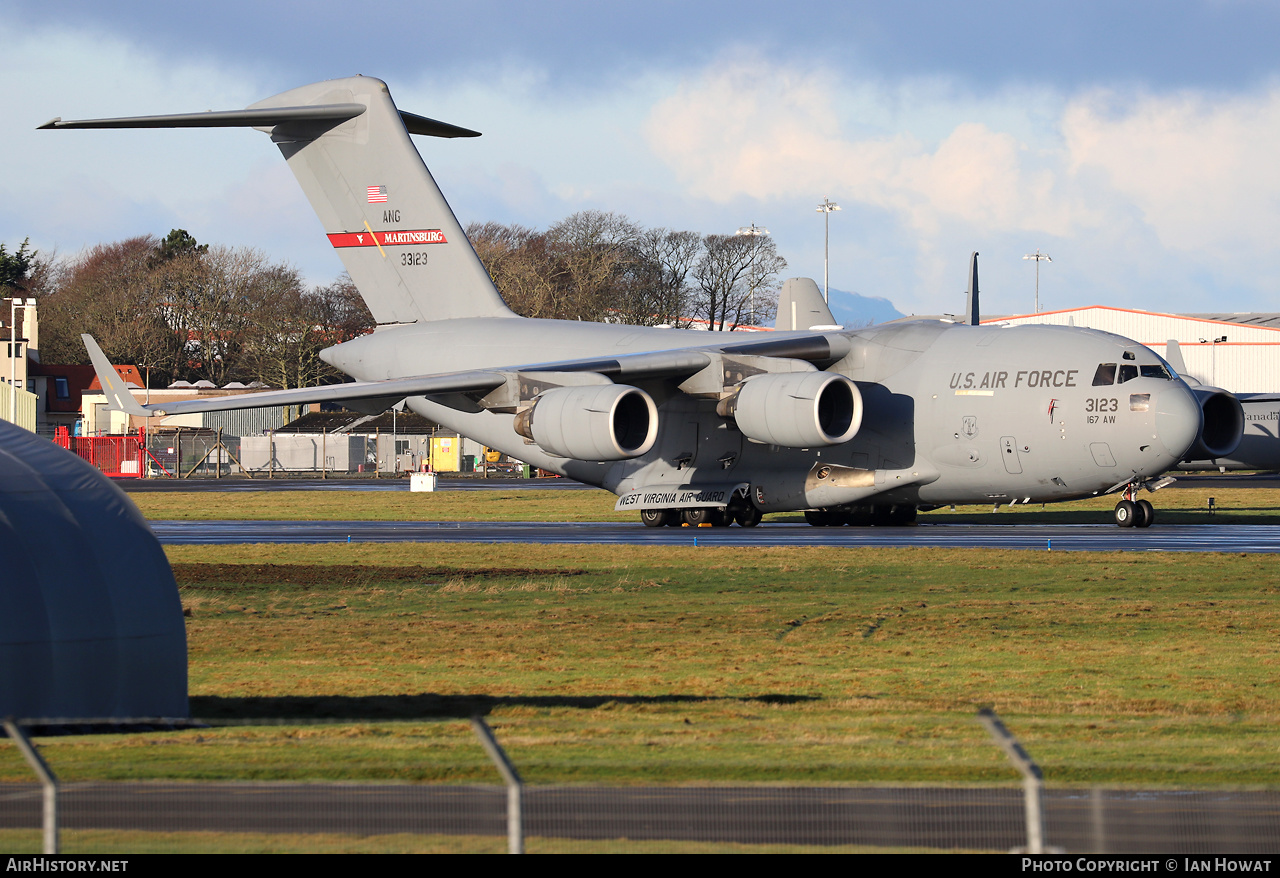 Aircraft Photo of 03-3123 / 33123 | Boeing C-17A Globemaster III | USA - Air Force | AirHistory.net #540472