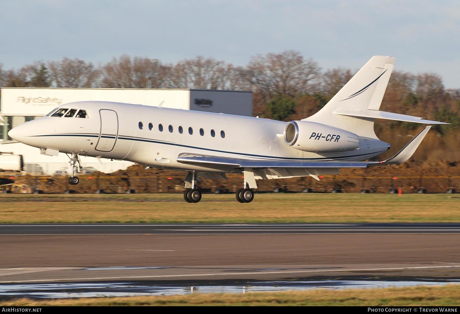 Aircraft Photo of PH-CFR | Dassault Falcon 2000LX | AirHistory.net #540531